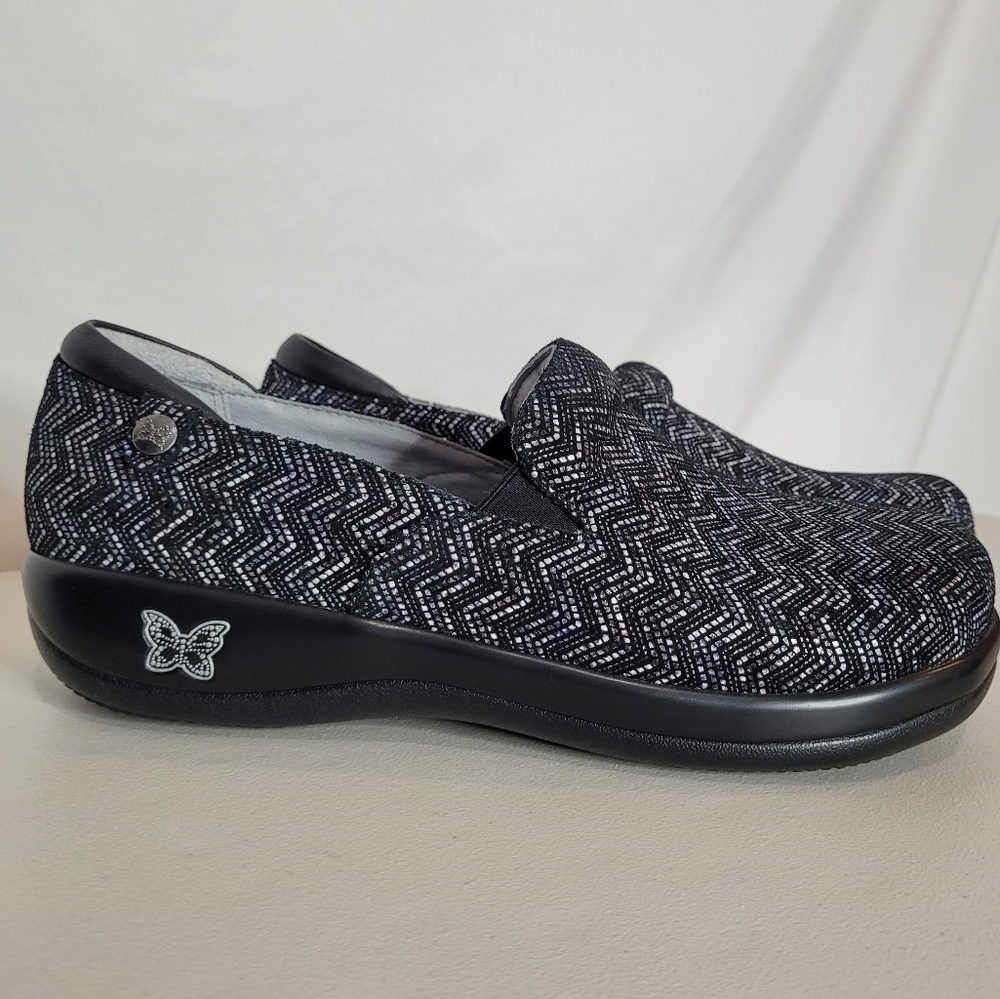 Alegria Keli Professional Slip On Clog - Size 10.5 (41)